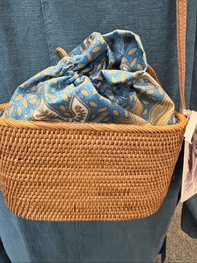 Woven Mini Basket Bag with Blue Floral Drawstring Liner